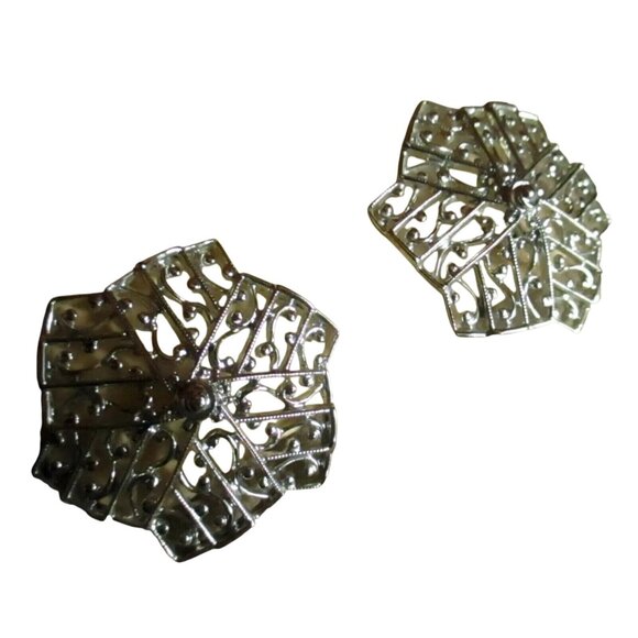 Estate Granny MCM Vintage Silver-Tone Clip-On Earrings With Filigree Fan Design - Picture 1 of 3